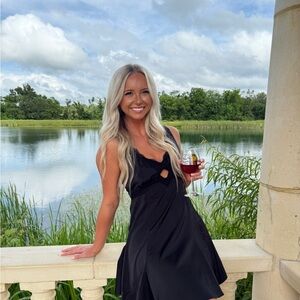 Meet your Posher, Laken